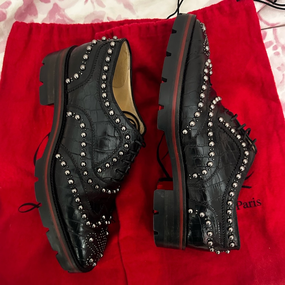 Christian Louboutin Black croc embossed leather and Silver Studded Oxfords - Picture 8 of 9